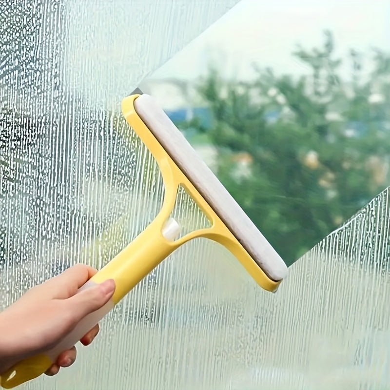 3 In 1 Glass Wiper With Scraper And Sprayer - HazMarket