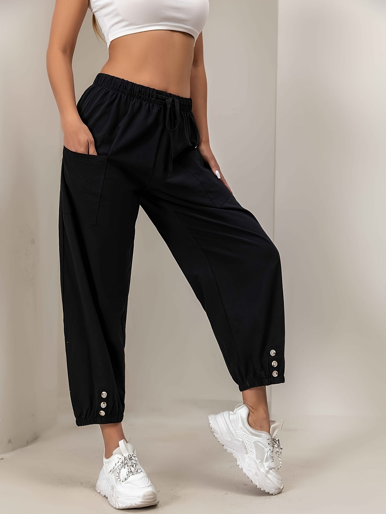 Loose-Fit Pocketed Drawstring Lounge Pants