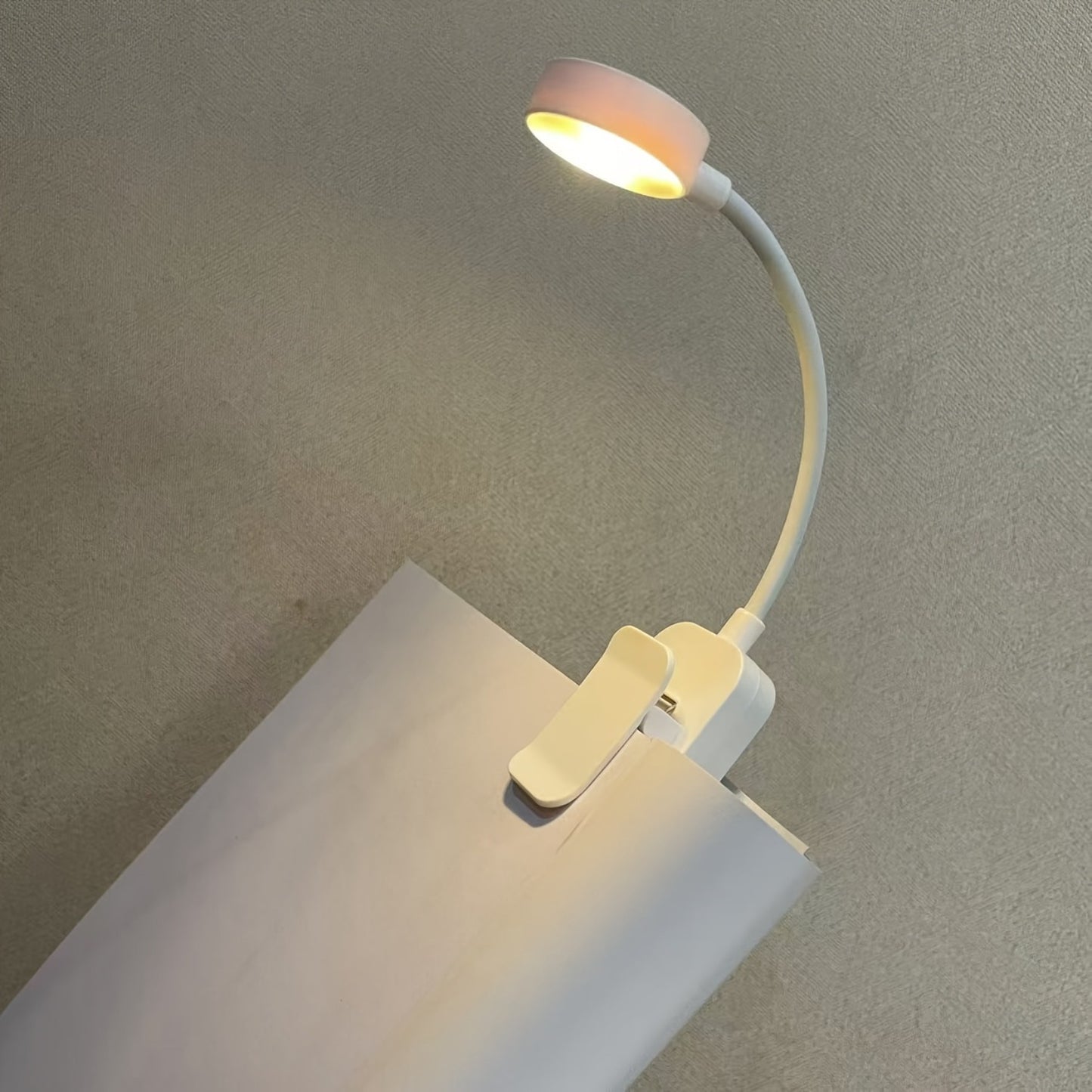 Adjustable Reading Light with 3 Color Modes