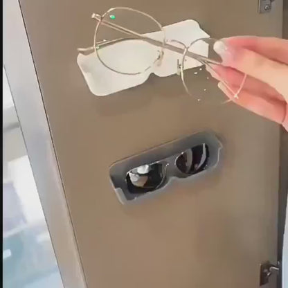 Adhesive Wall-Mounted Storage Shelf for Glasses
