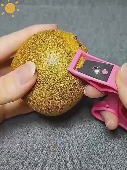 Multifunctional Peeler